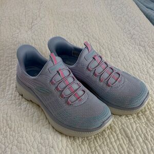 Skechers Hands Free Slip-ins